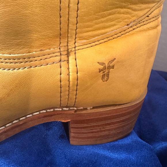 Frye Campus Banana Leather Tall Boots - Picture 9 of 10